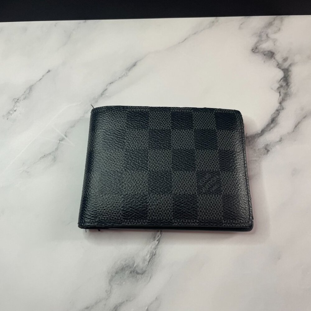 Louis Vuitton Men's Black and Grey Wallet-purses - Picture 3 of 4
